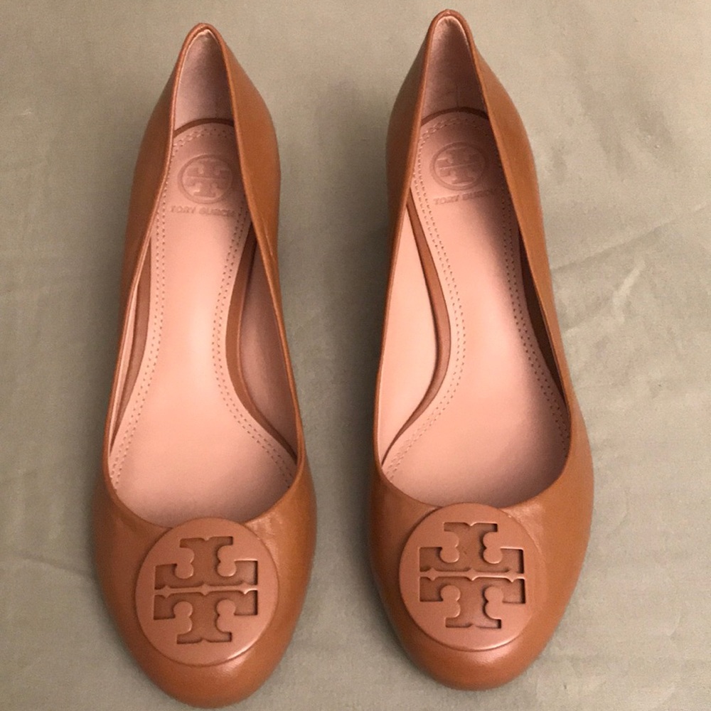 Tory Burch leather Pump Heel Shoes Beige Size 8 M(
